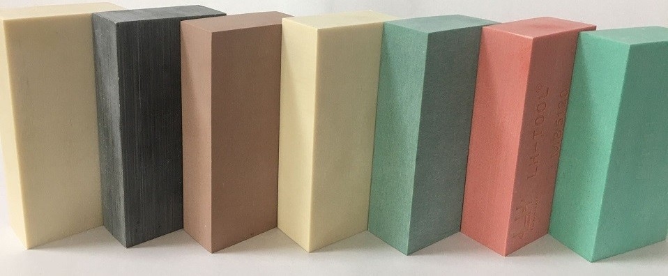 Olive 1.40g / Cm3 Polyurethane Tooling Board Untuk Machining Concave Convex Model Dan Fixture
